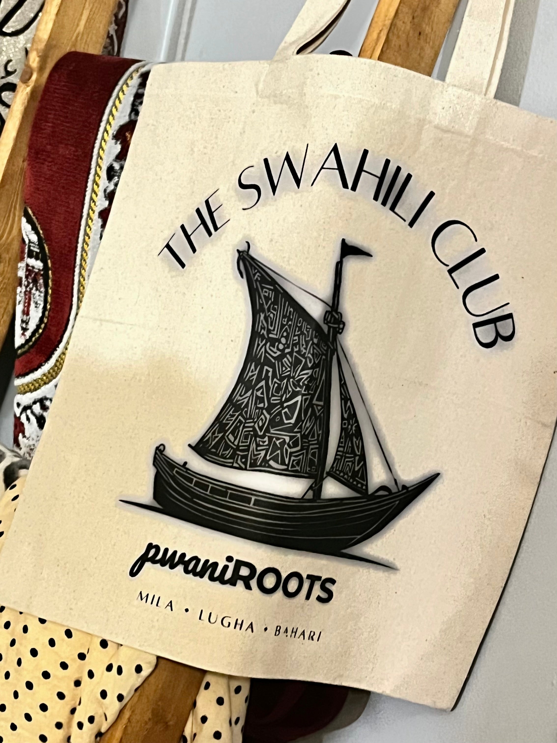 Swahili Dhow Tote – African Print Sail, Black & White